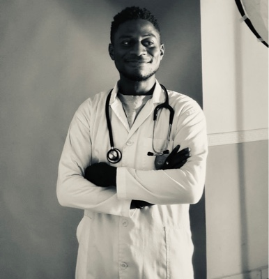 Dr Nyingchia David Junior